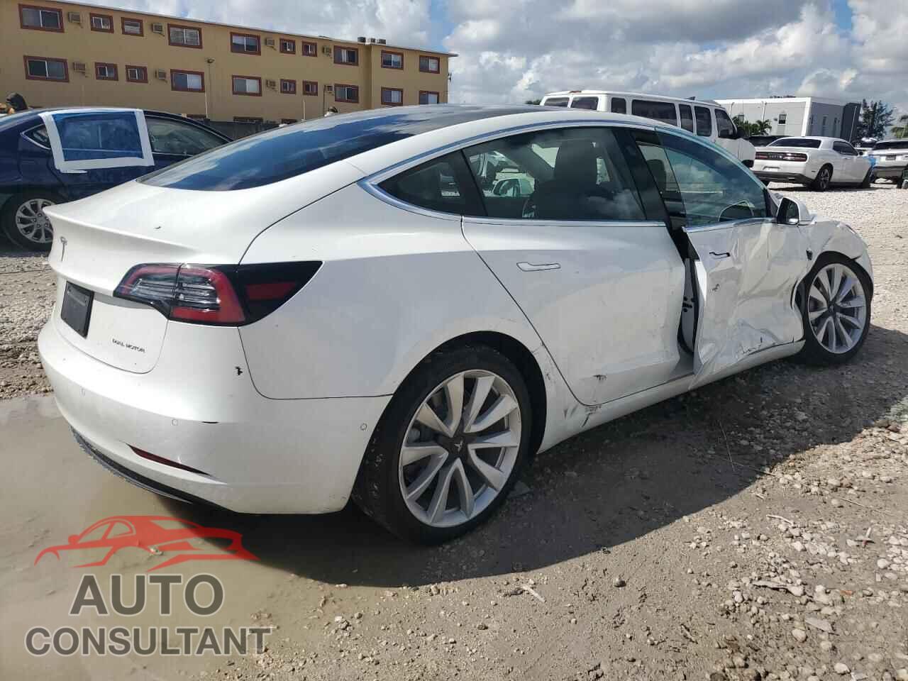 TESLA MODEL 3 2020 - 5YJ3E1EB0LF620965