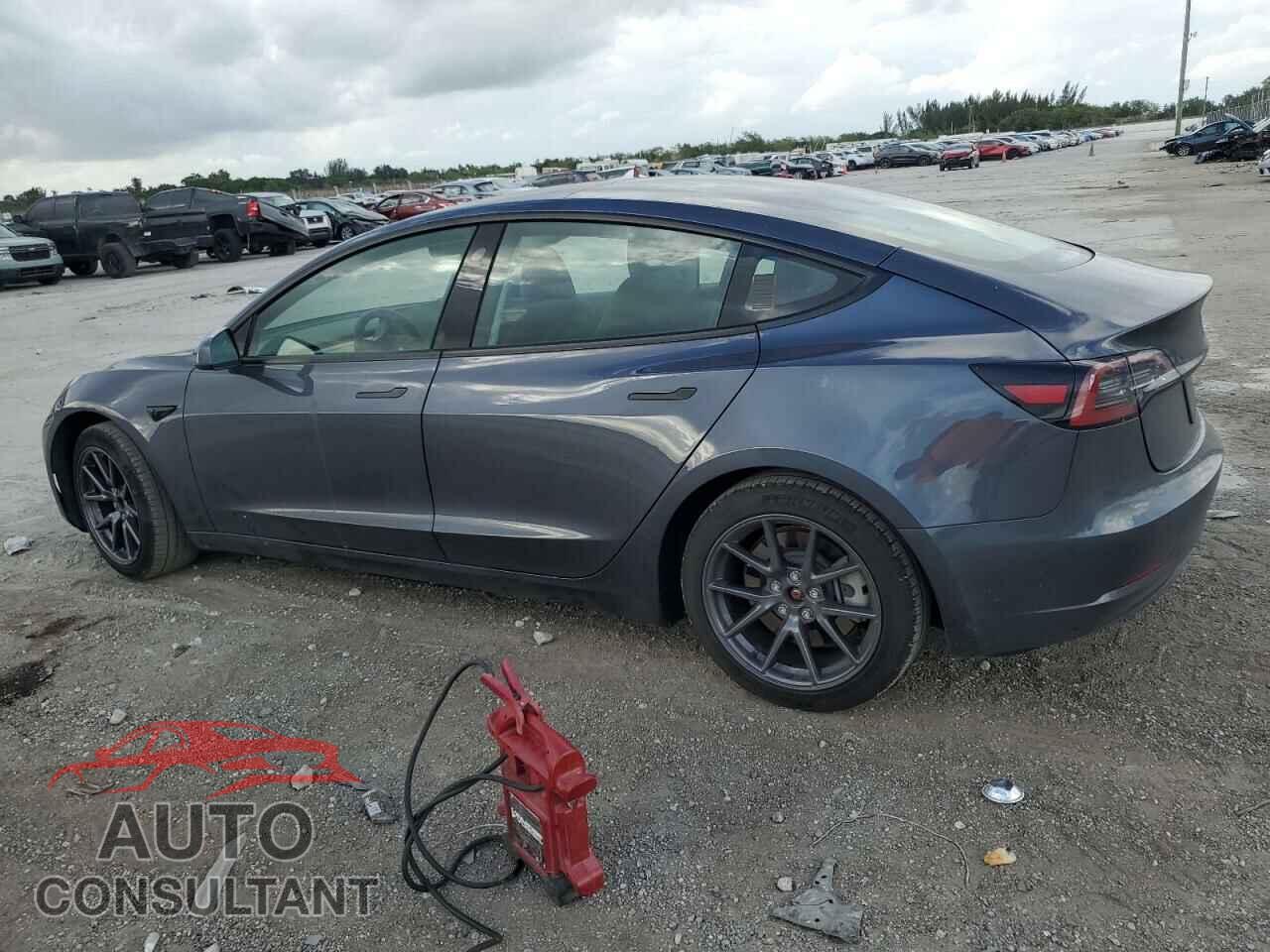 TESLA MODEL 3 2023 - 5YJ3E1EA9PF666503