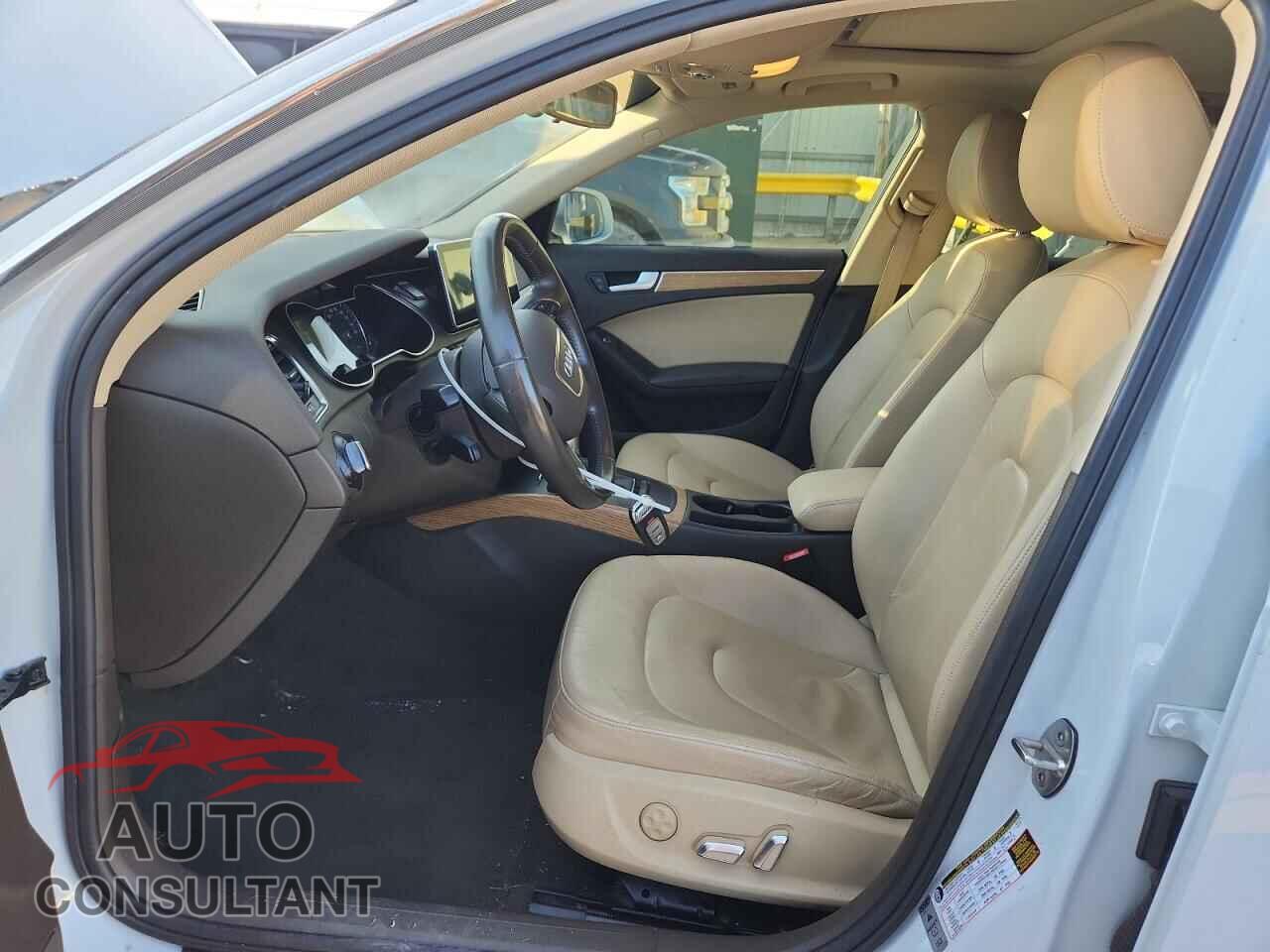 AUDI A4 2013 - WAUBFAFL1DA141087