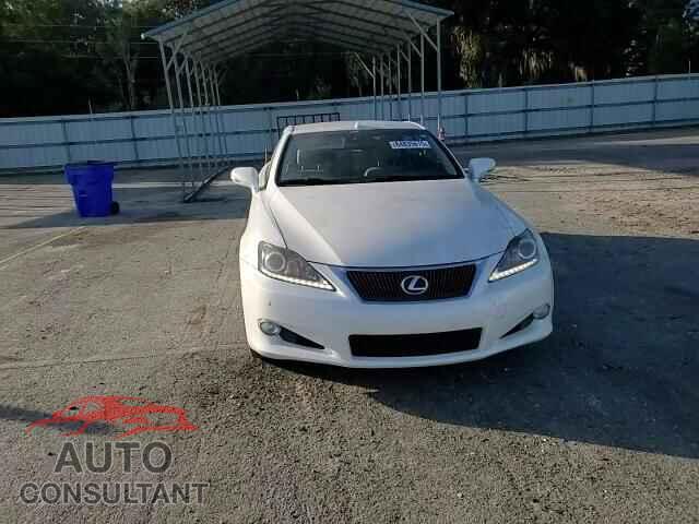 LEXUS IS 2011 - JTHFE2C29B2506811