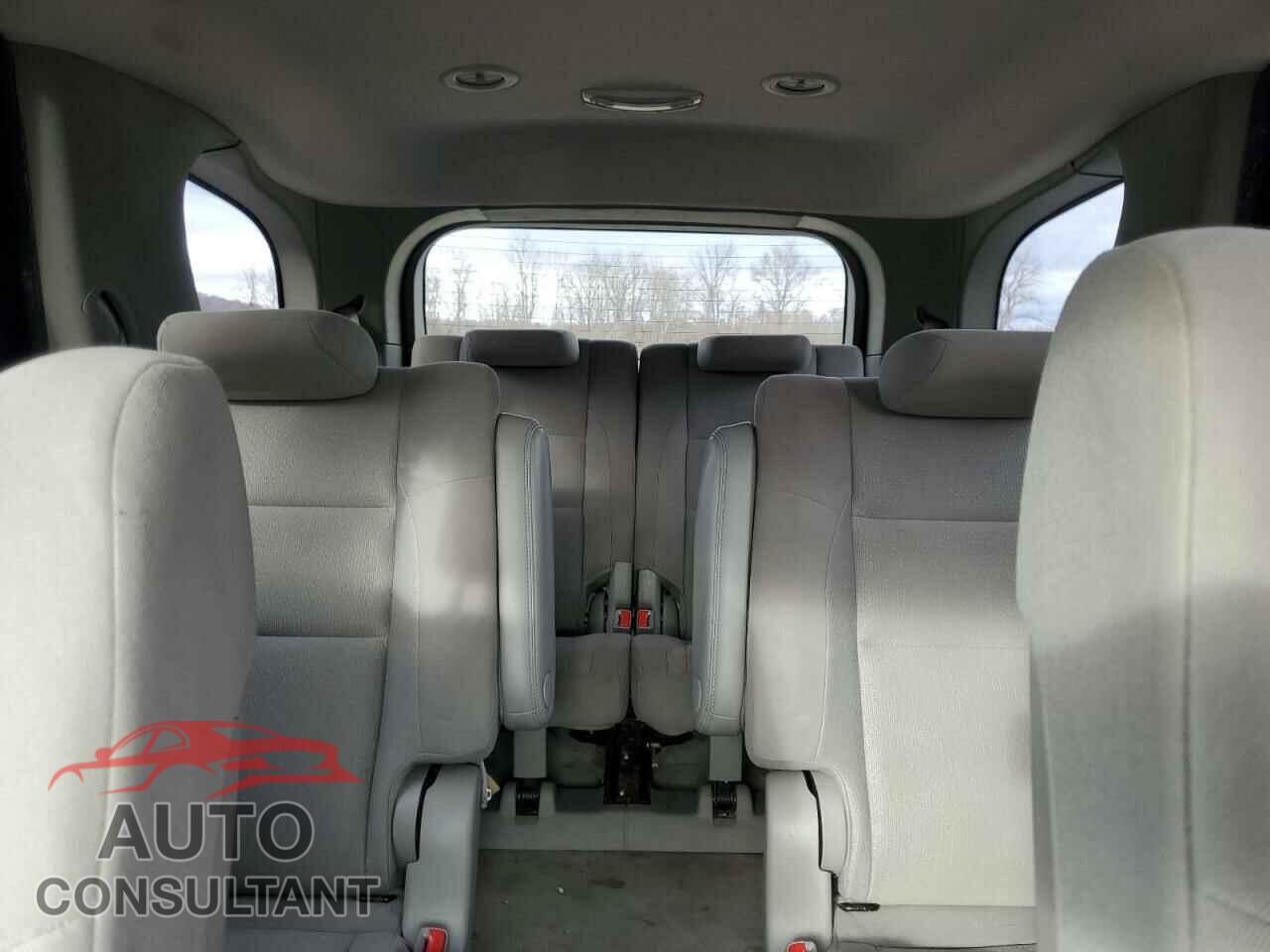 DODGE DURANGO 2013 - 1C4RDJAG8DC670011