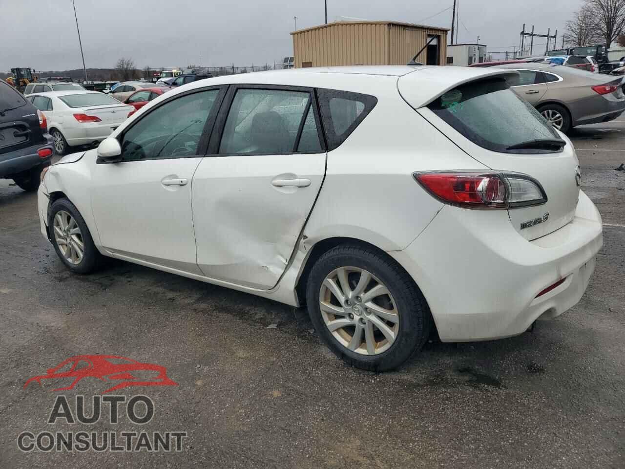 MAZDA 3 2012 - JM1BL1L82C1558289