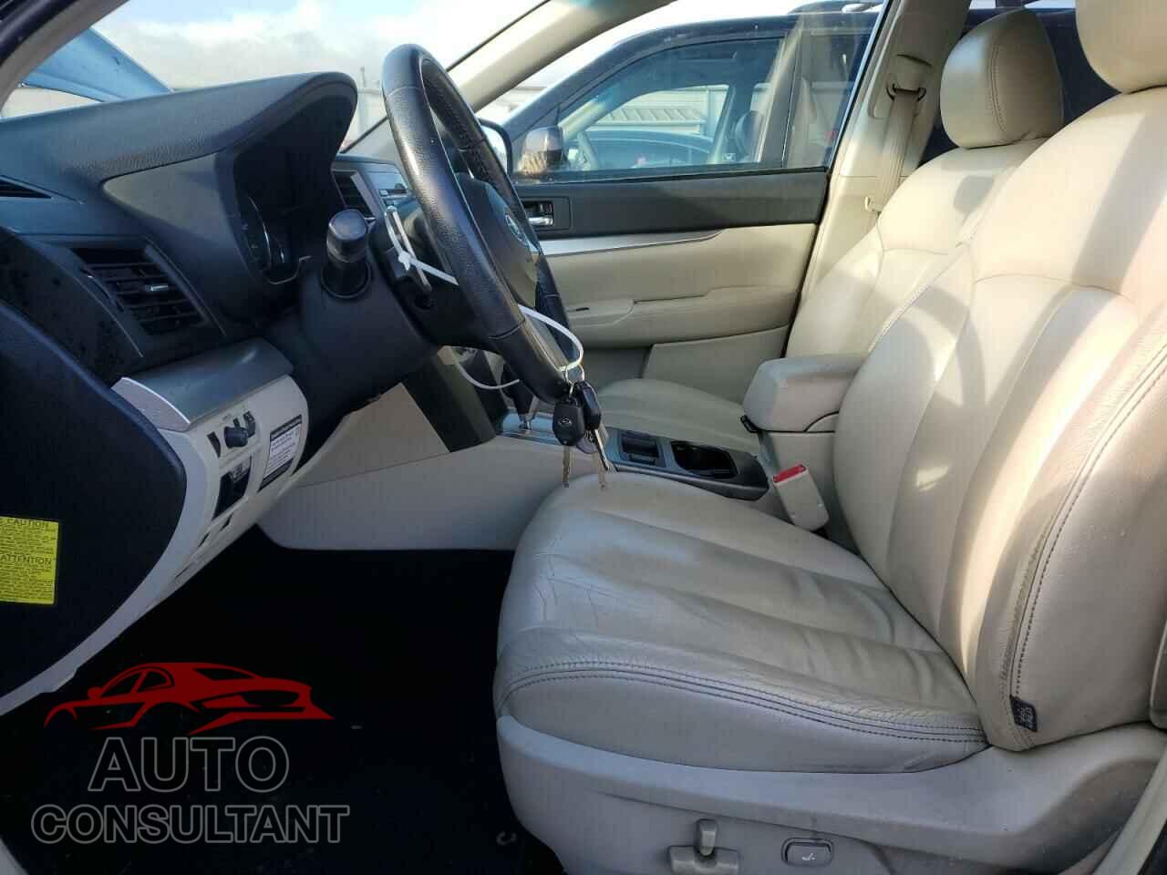 SUBARU OUTBACK 2010 - 4S4BRBCC9A3318226