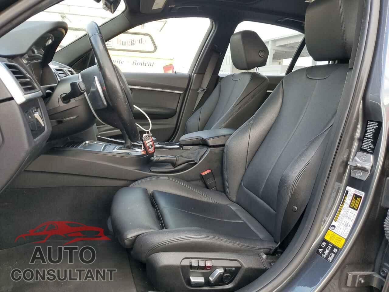 BMW 3 SERIES 2017 - WBA8D9C53HK678385