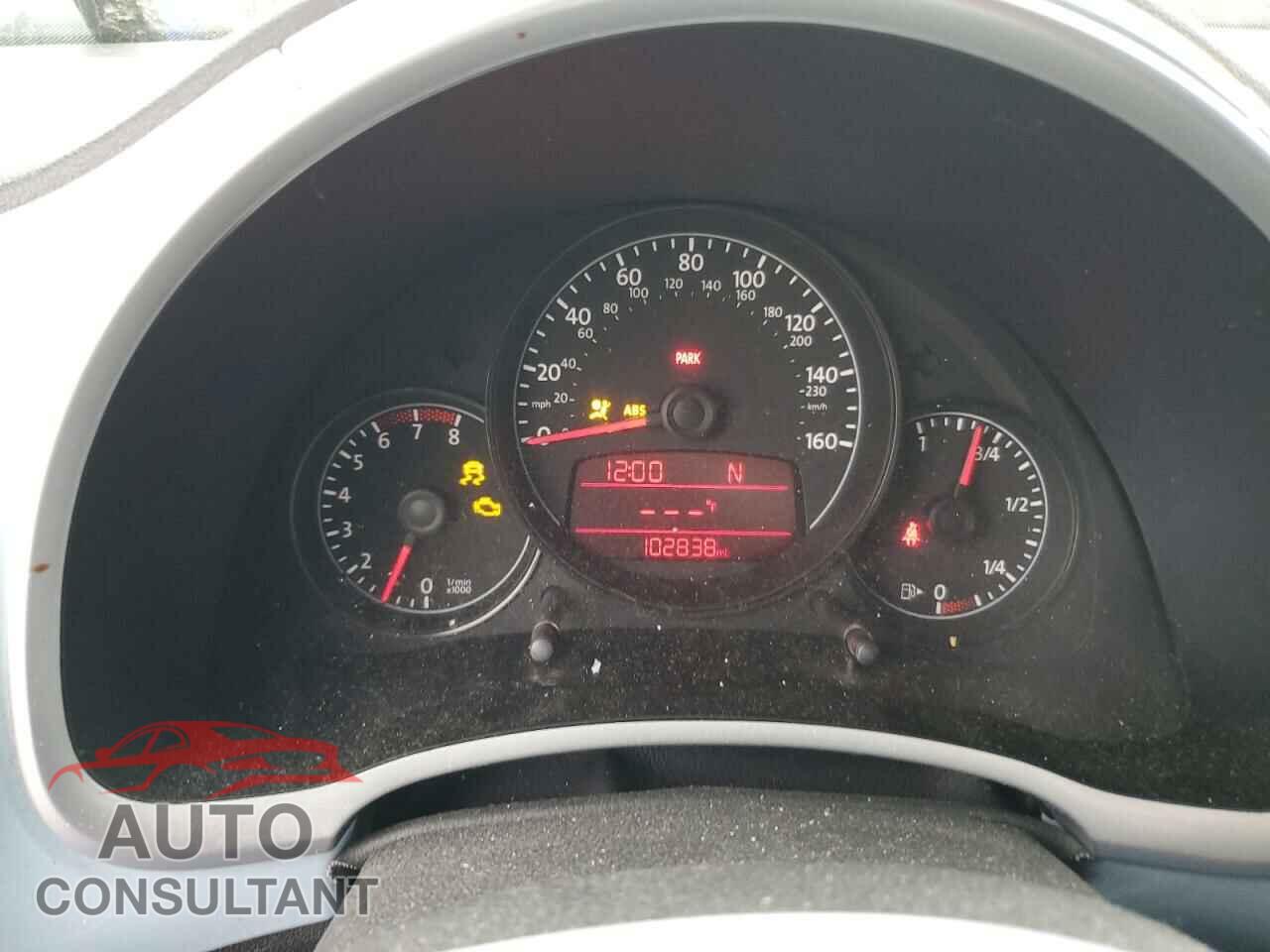 VOLKSWAGEN BEETLE 2012 - 3VWJP7AT9CM618529