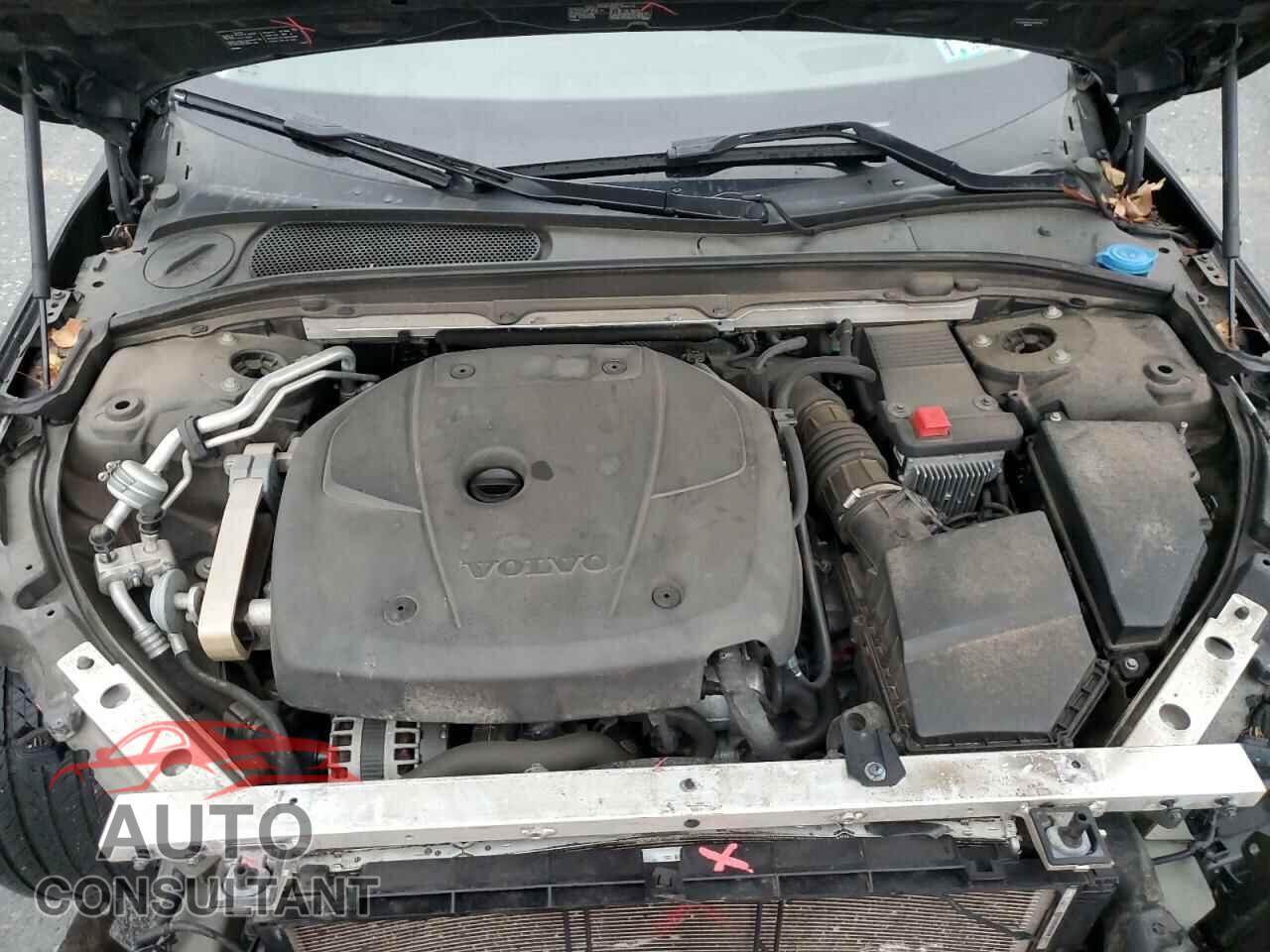 VOLVO S90 2018 - LVY992MKXJP005745
