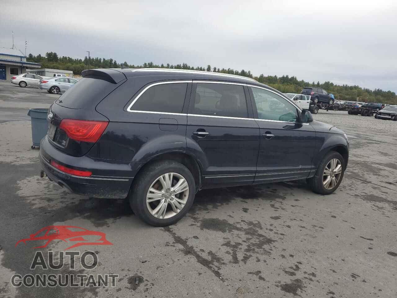 AUDI Q7 2011 - WA1LMAFE4BD008036