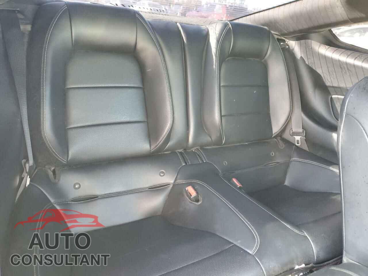 FORD MUSTANG 2015 - 1FA6P8CF0F5394153