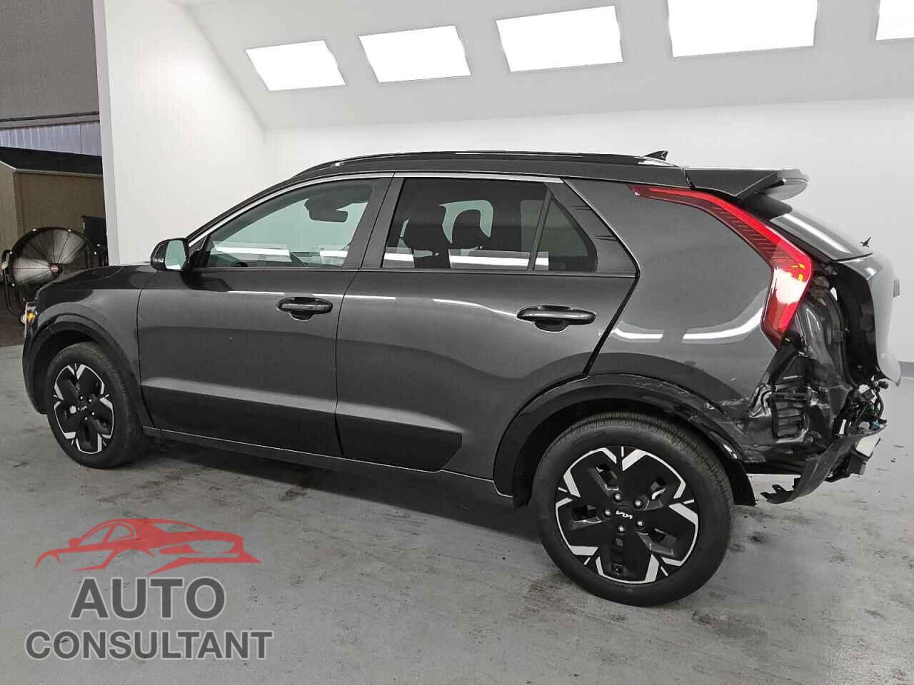 KIA NIRO WIND 2024 - KNDCR3L12R5087151
