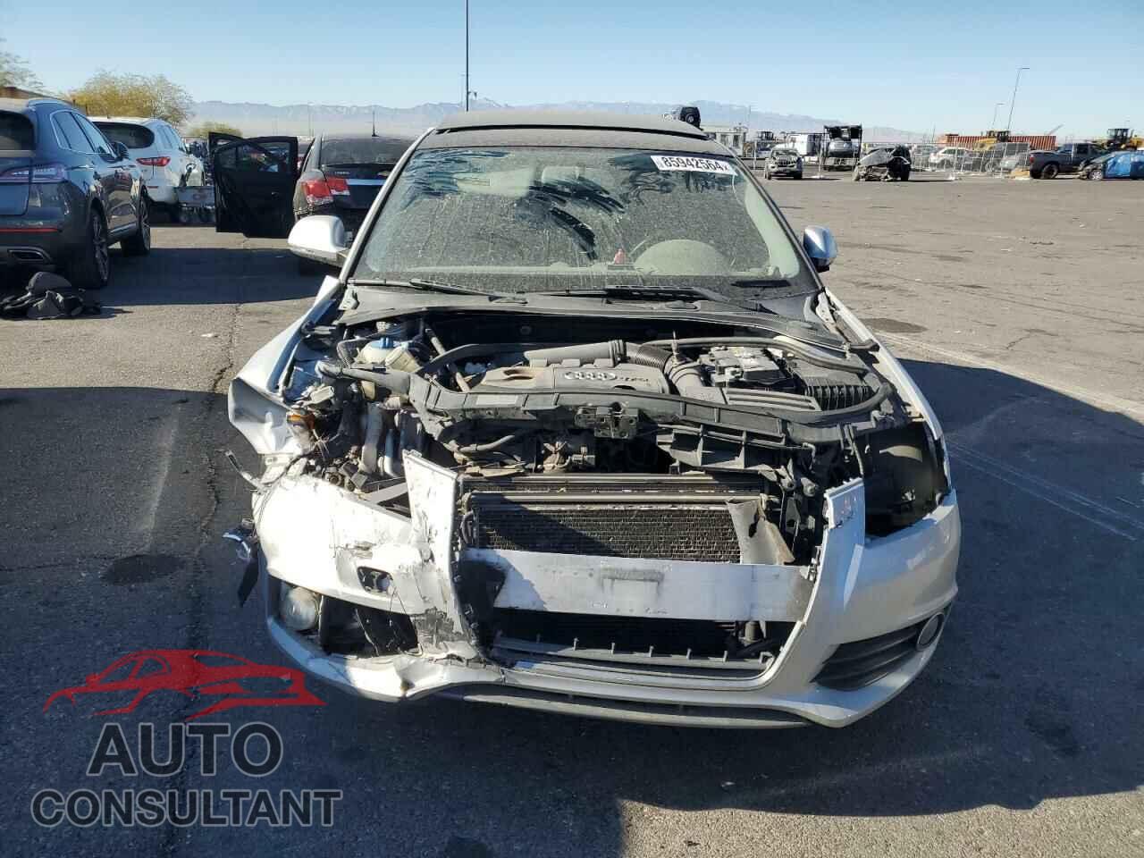 AUDI A3 2010 - WAUMFAFM7AA144931