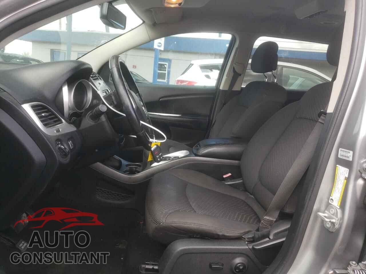 DODGE JOURNEY 2017 - 3C4PDCBB0HT507868