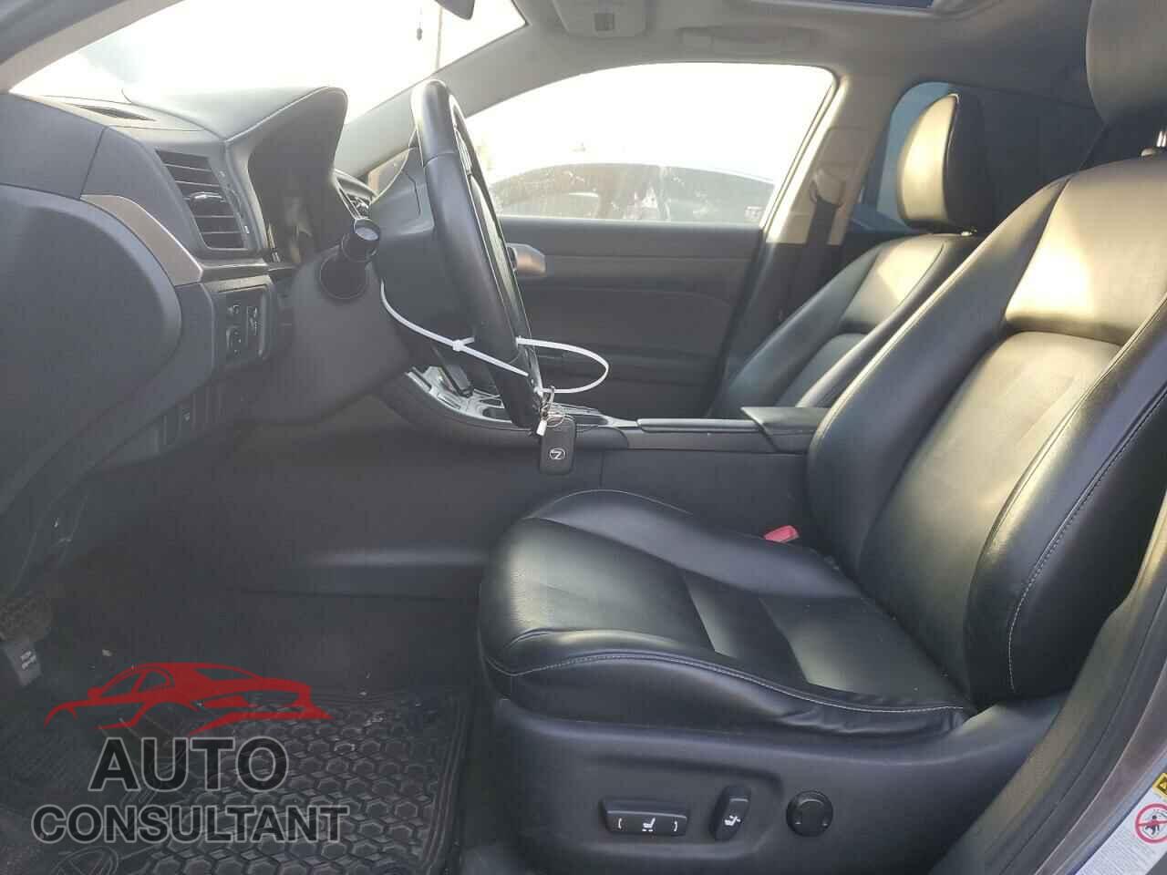 LEXUS CT 200 2014 - JTHKD5BH8E2201300