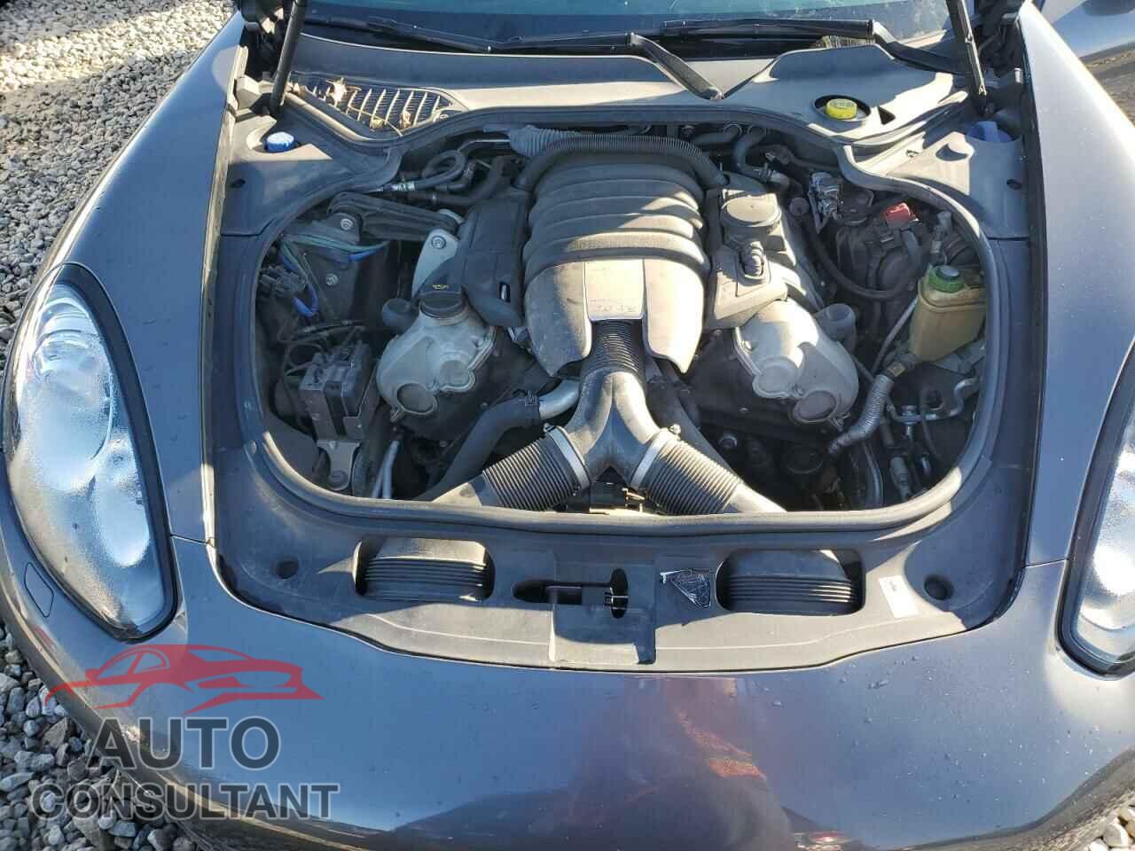 PORSCHE PANAMERA 2015 - WP0AA2A77FL000433