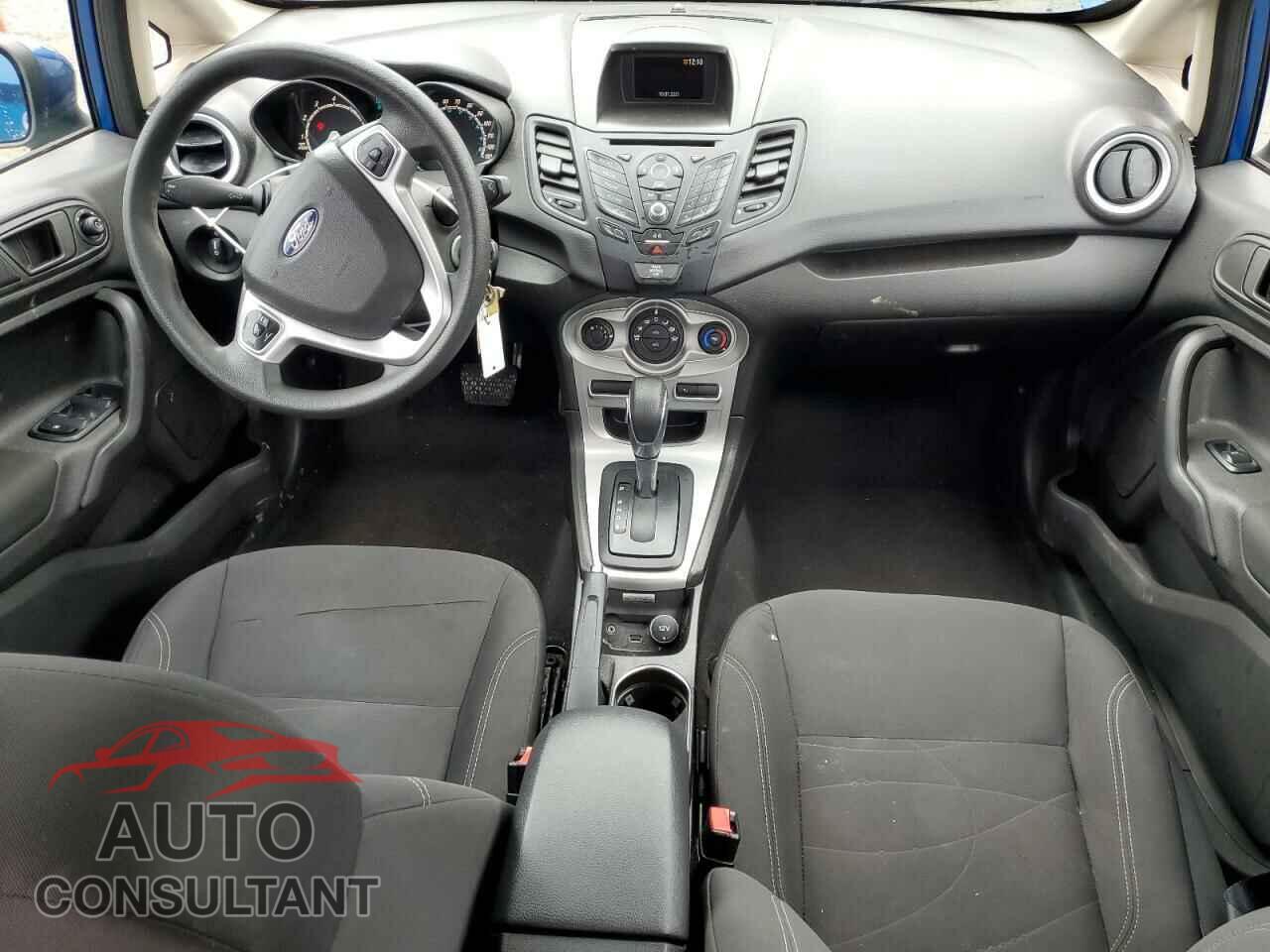 FORD FIESTA 2018 - 3FADP4EJ4JM110592