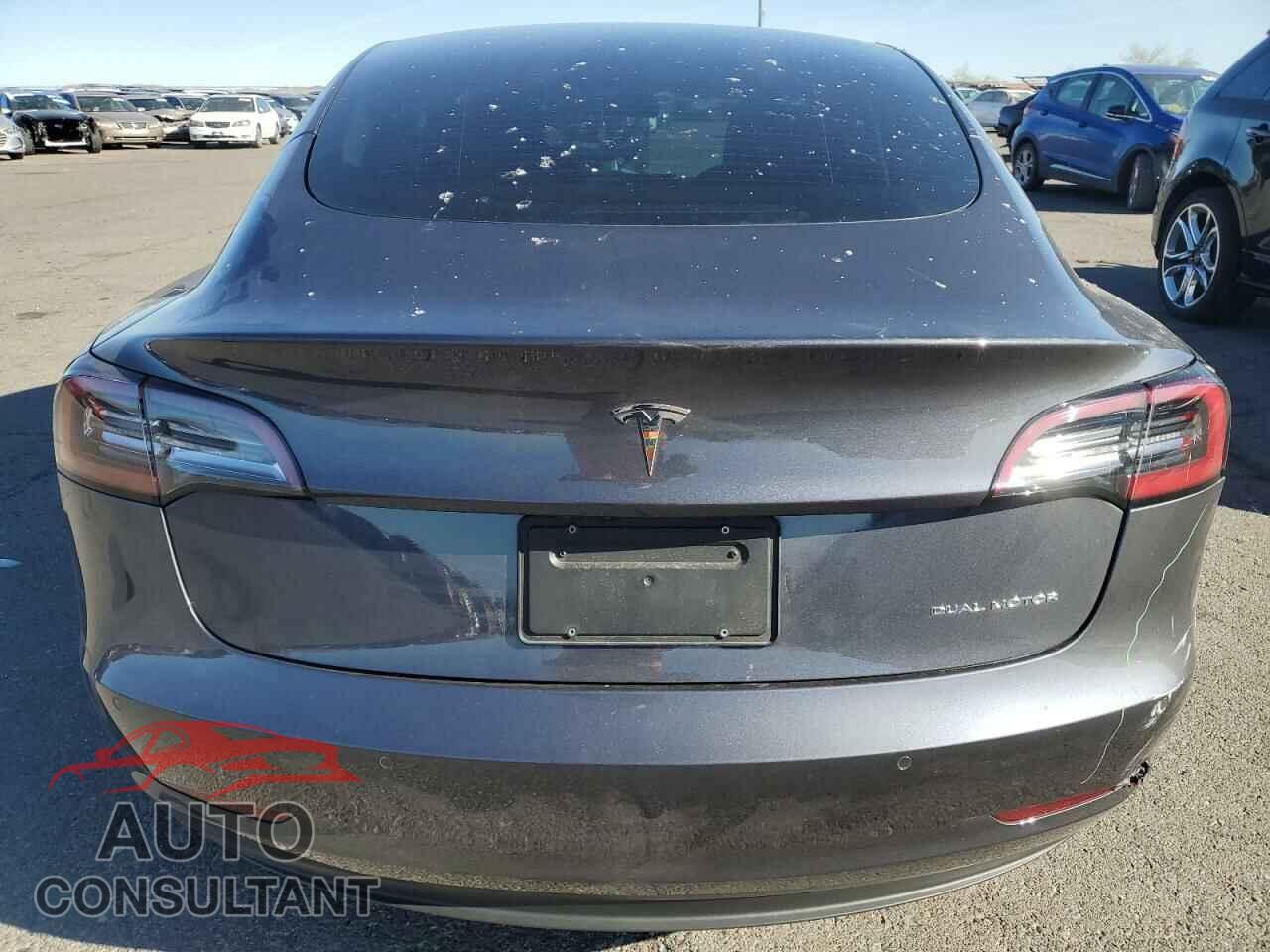 TESLA MODEL 3 2021 - 5YJ3E1EB6MF015267