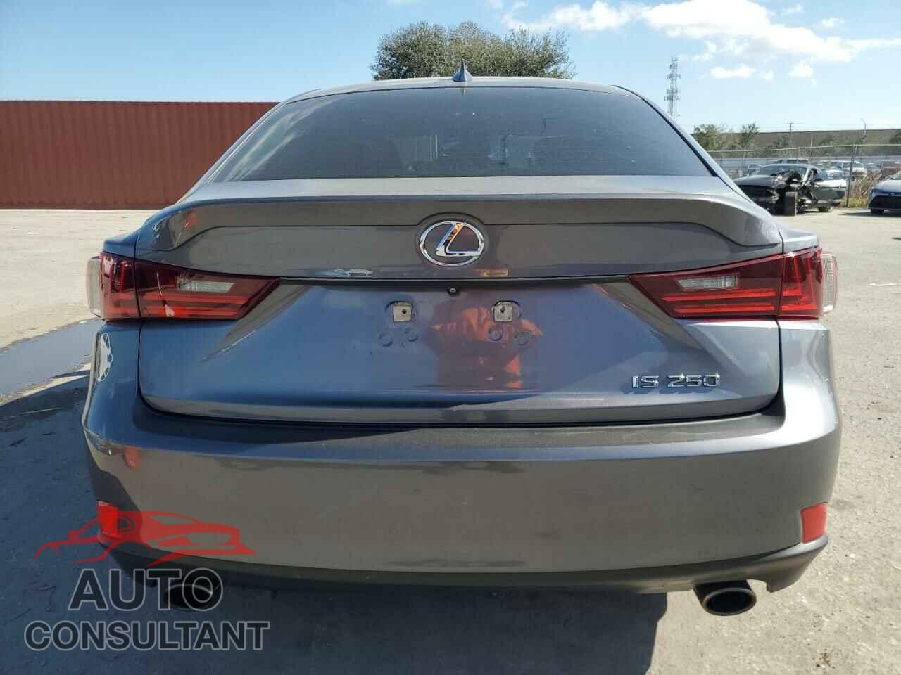 LEXUS IS 2015 - JTHBF1D24F5069633