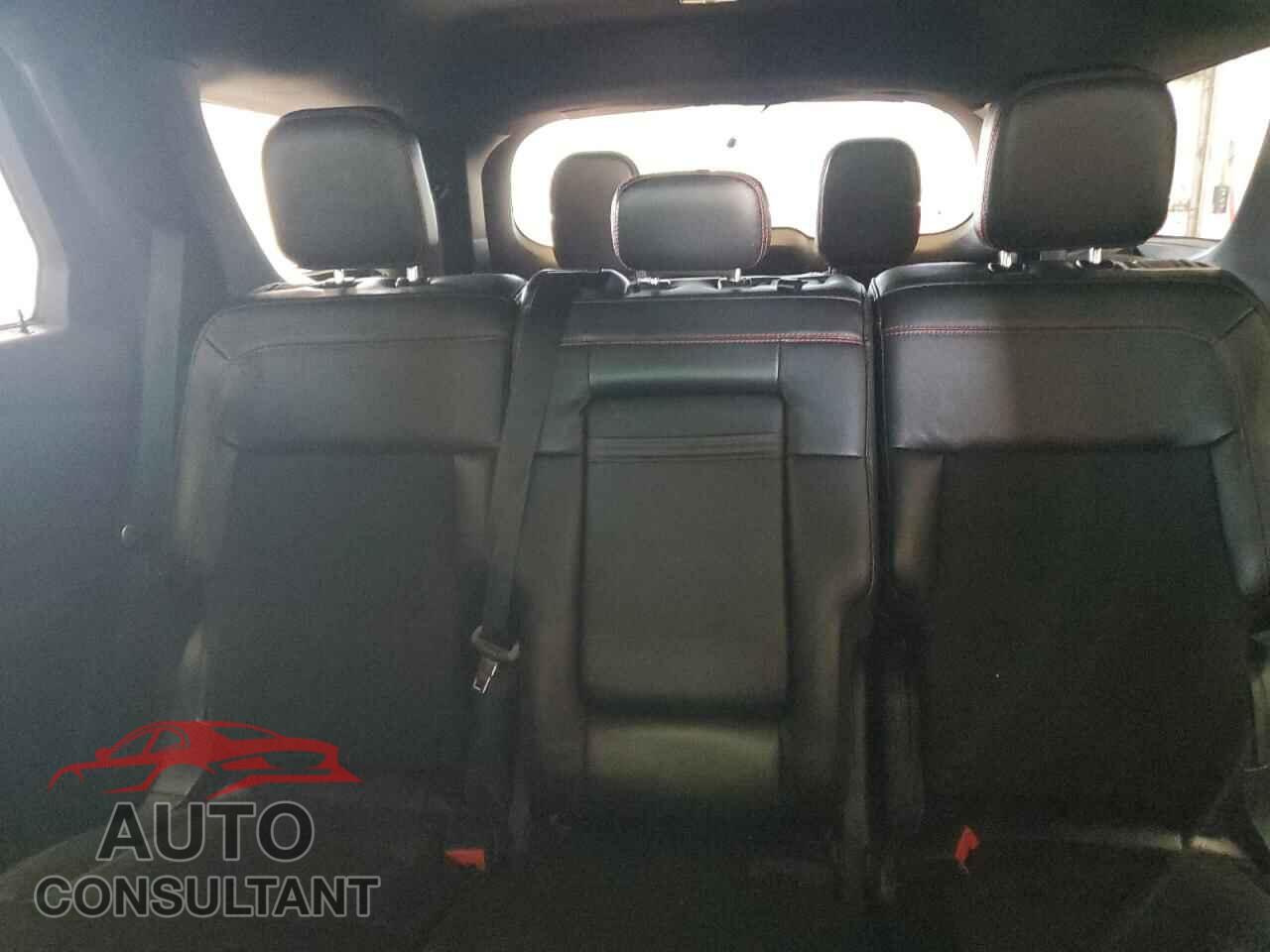FORD EXPLORER 2022 - 1FMSK8KH6NGC29233