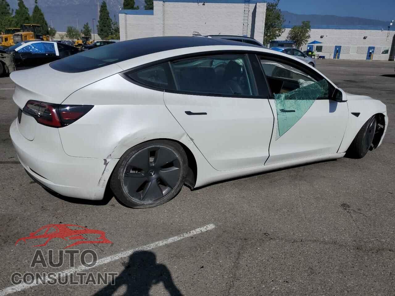 TESLA MODEL 3 2021 - 5YJ3E1EA6MF996529
