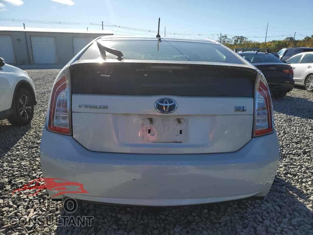 TOYOTA PRIUS 2014 - JTDKN3DU4E0376801