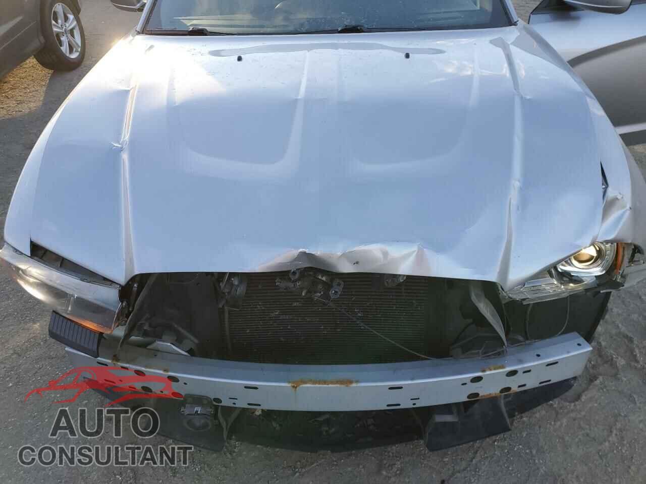 DODGE CHARGER 2011 - 2B3CL5CT0BH571804