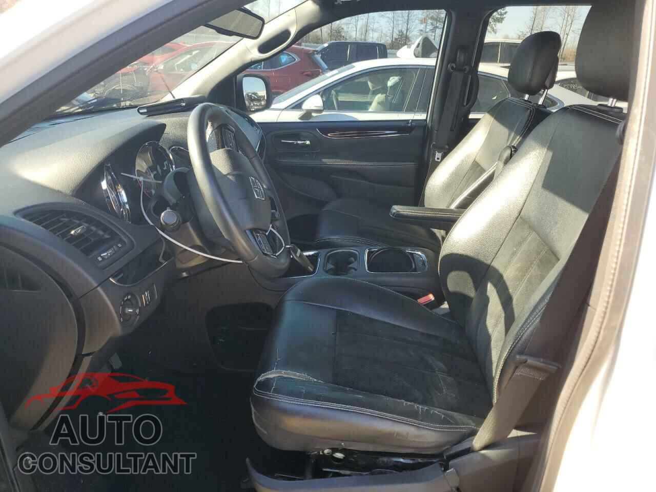 DODGE CARAVAN 2015 - 2C4RDGCG7FR703946