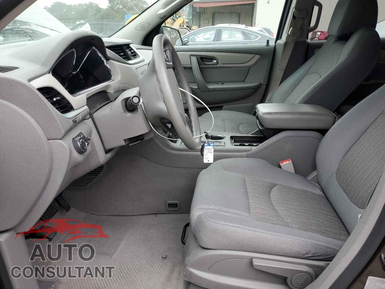 CHEVROLET TRAVERSE 2017 - 1GNKRFED2HJ323069