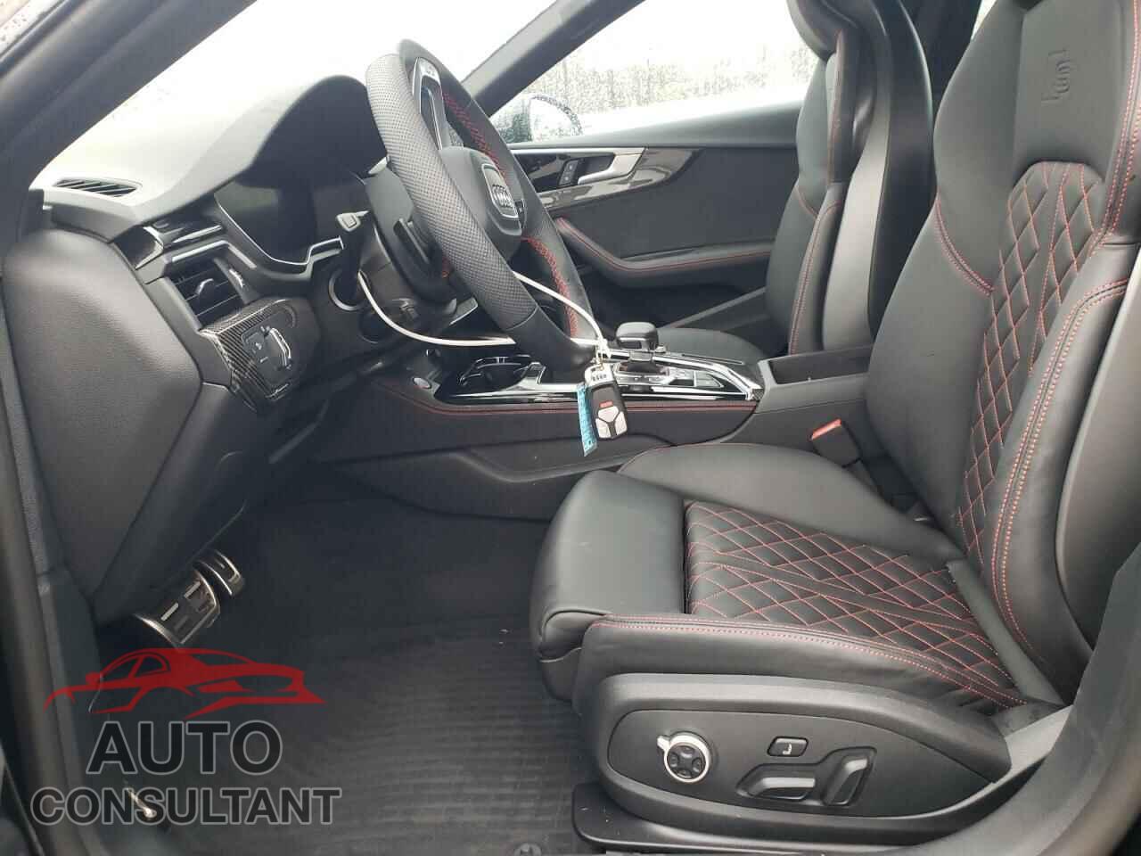 AUDI S5/RS5 2024 - WAUC4CF57RA127595
