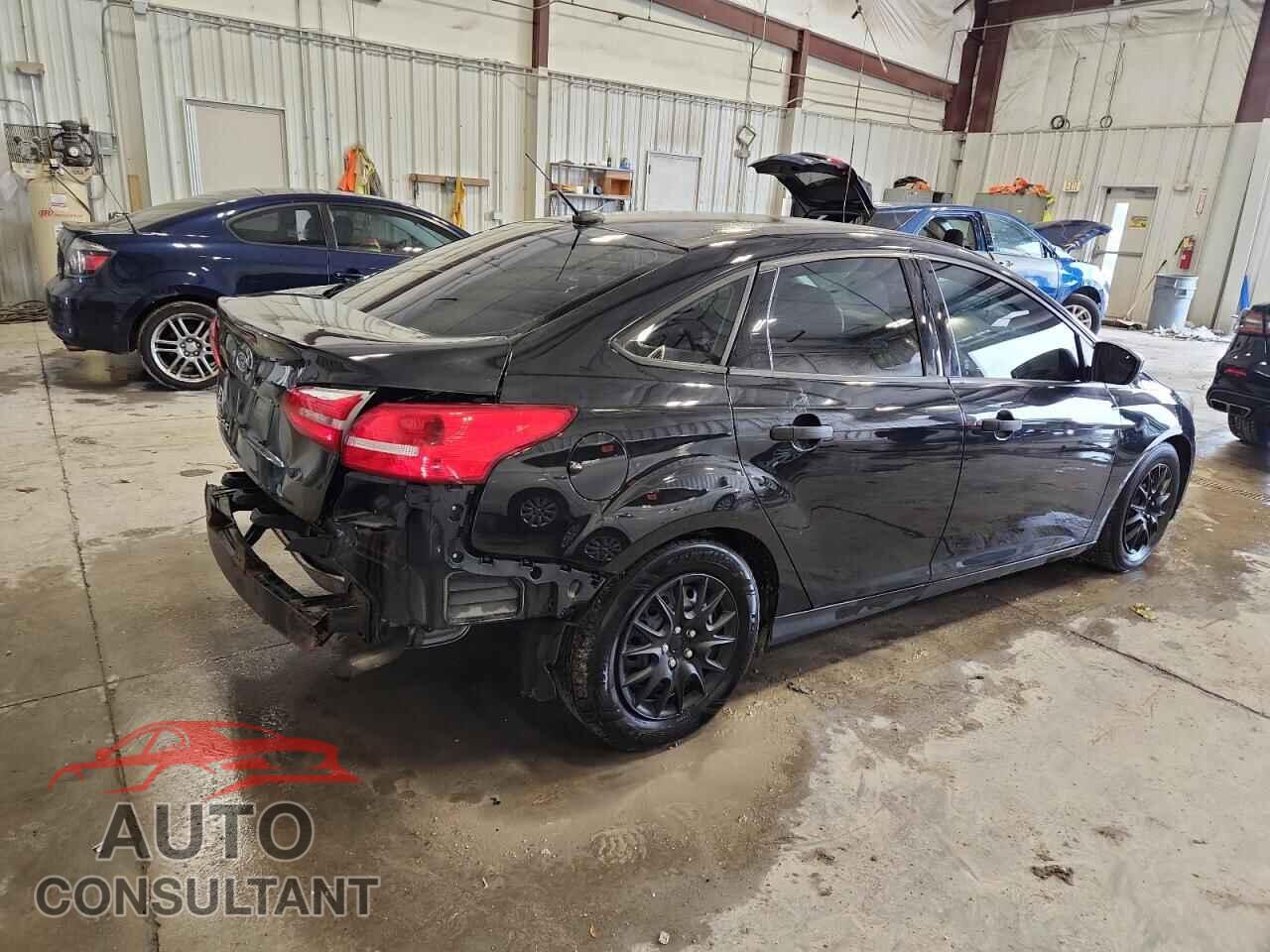 FORD FOCUS 2015 - 1FADP3E20FL258654