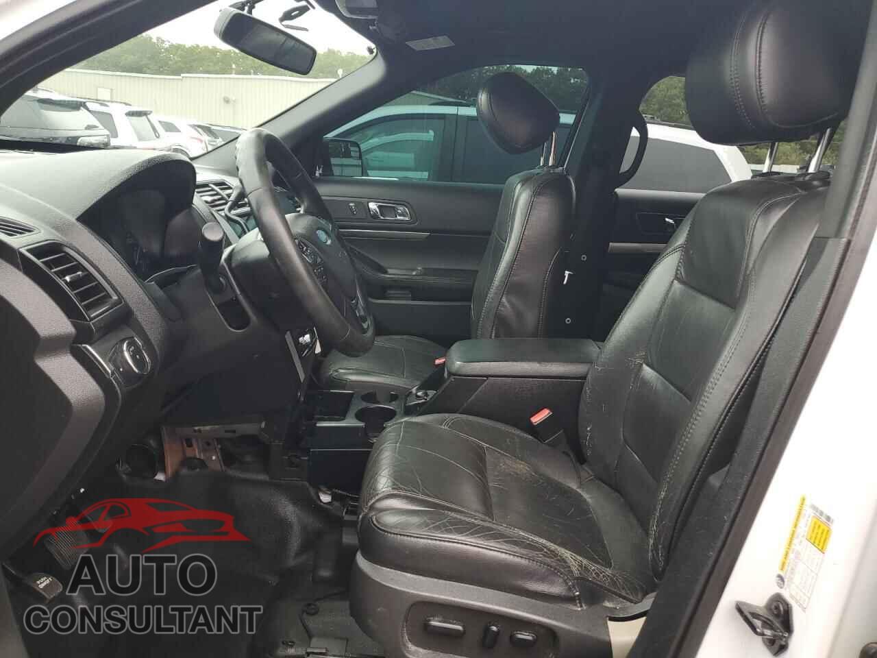 FORD EXPLORER 2018 - 1FM5K8AR2JGA89957