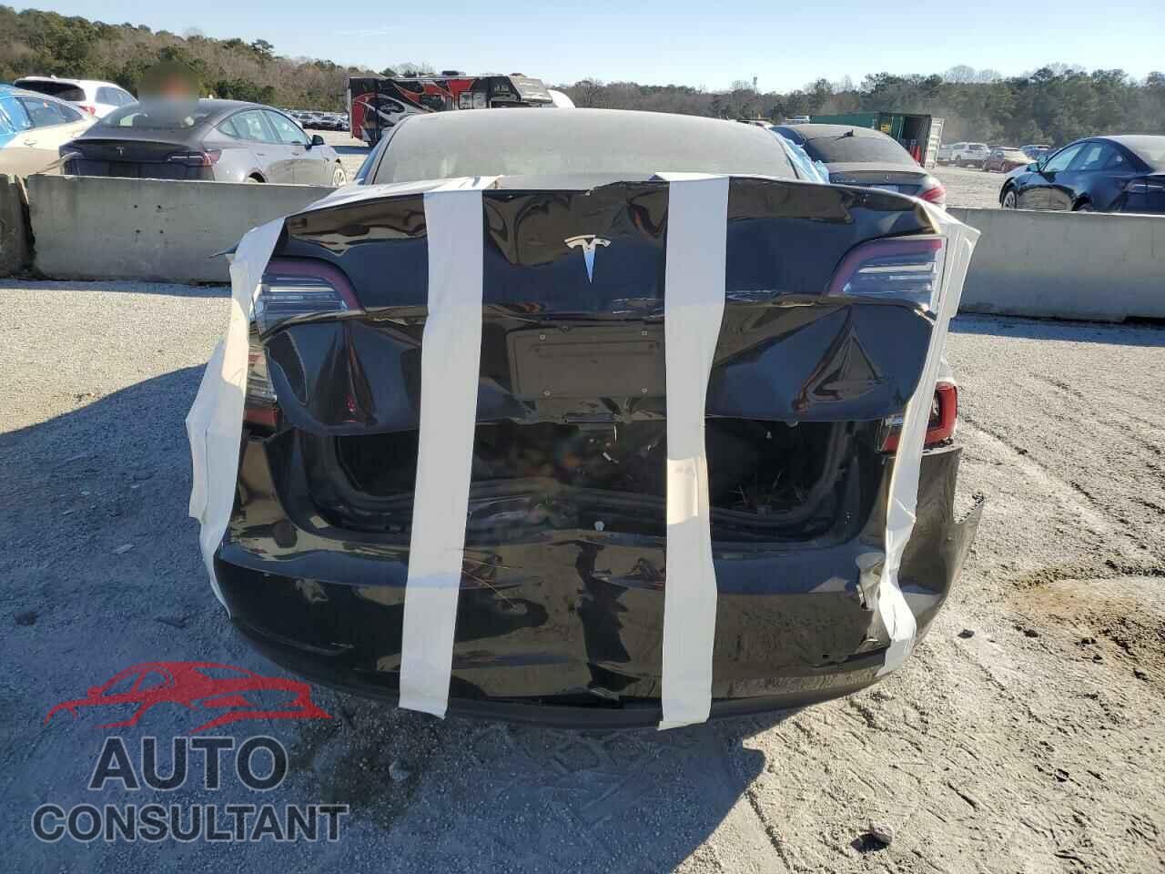 TESLA MODEL 3 2023 - 5YJ3E1EA7PF437124