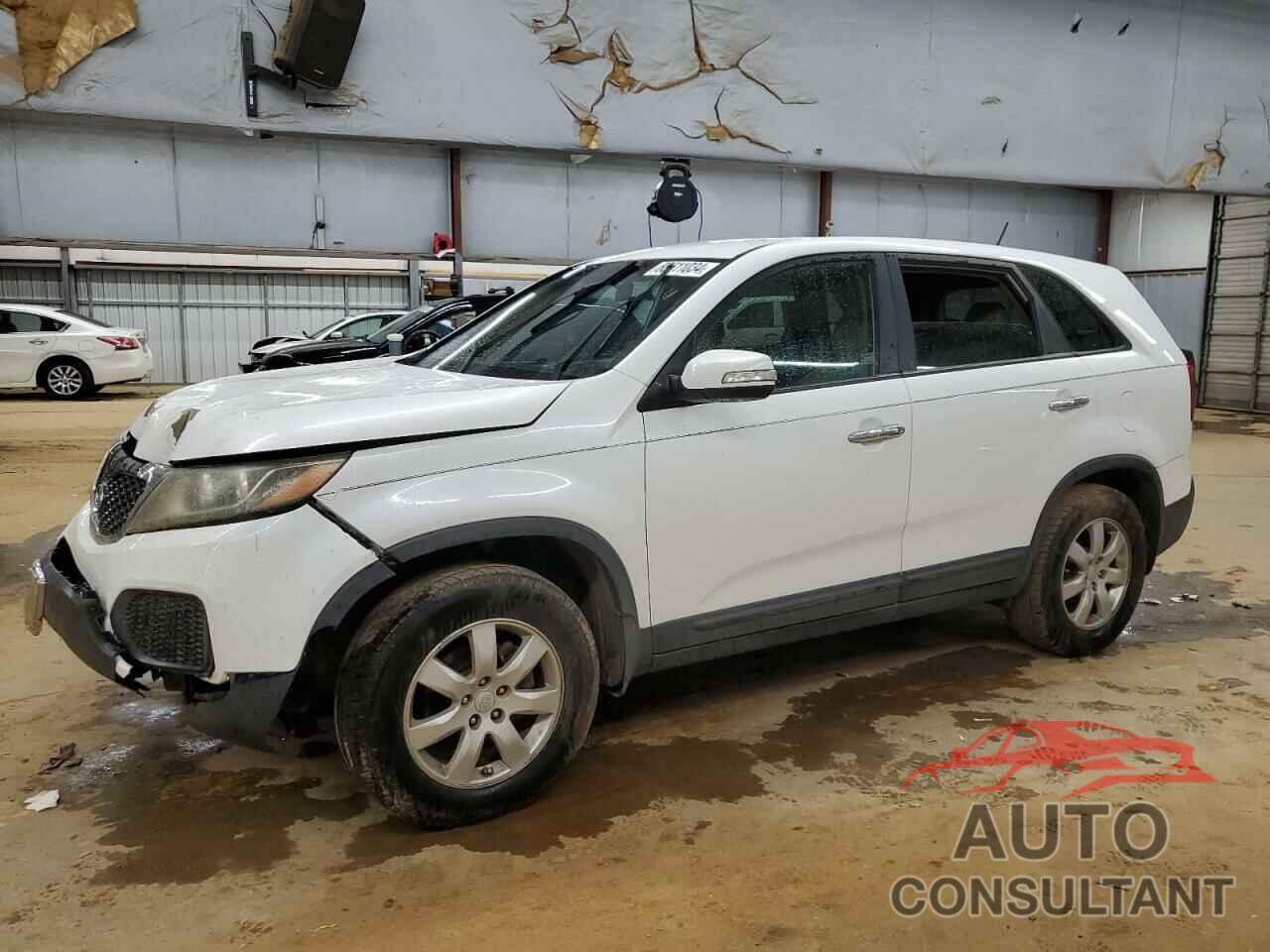 KIA SORENTO 2011 - 5XYKT3A10BG062522