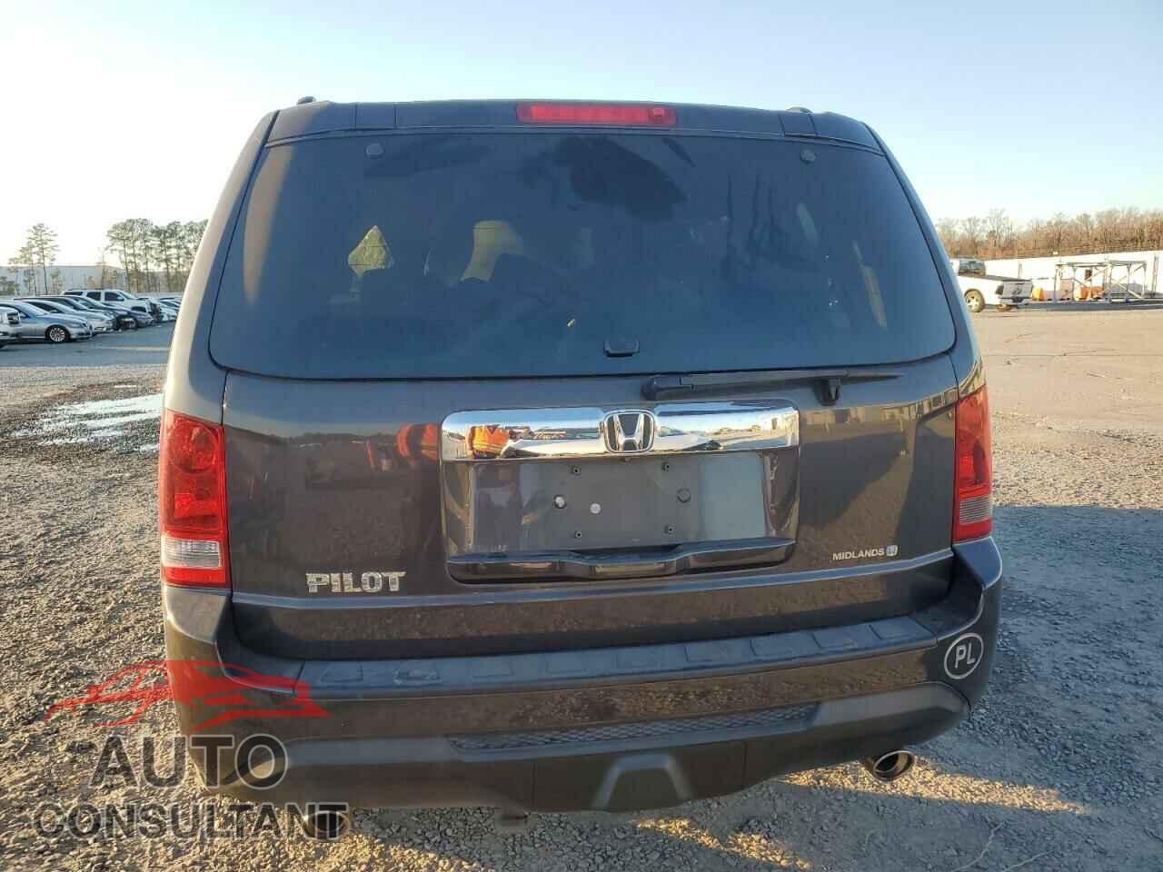 HONDA PILOT 2013 - 5FNYF3H56DB002720