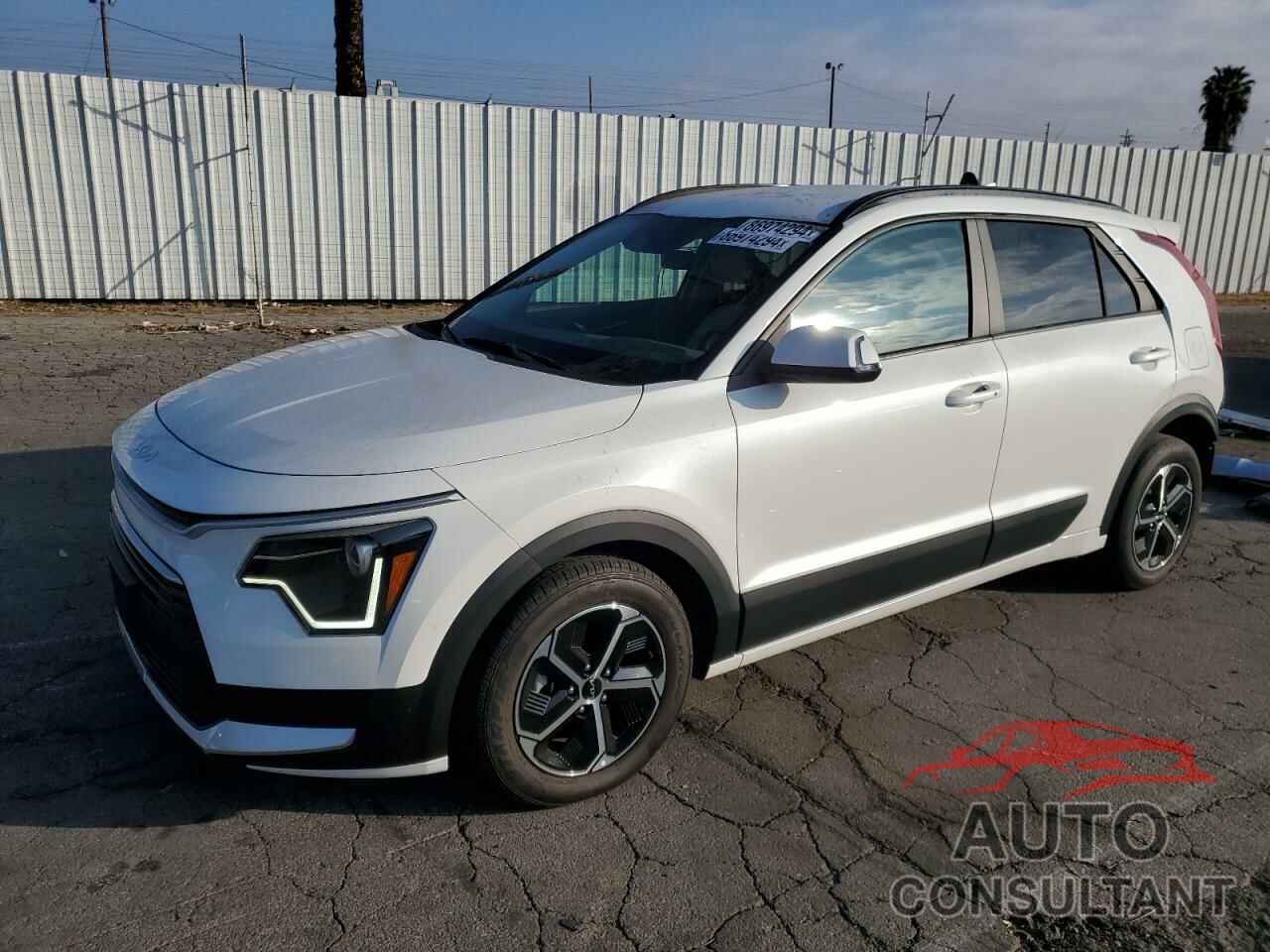 KIA NIRO 2024 - KNDCR3LE0R5136883