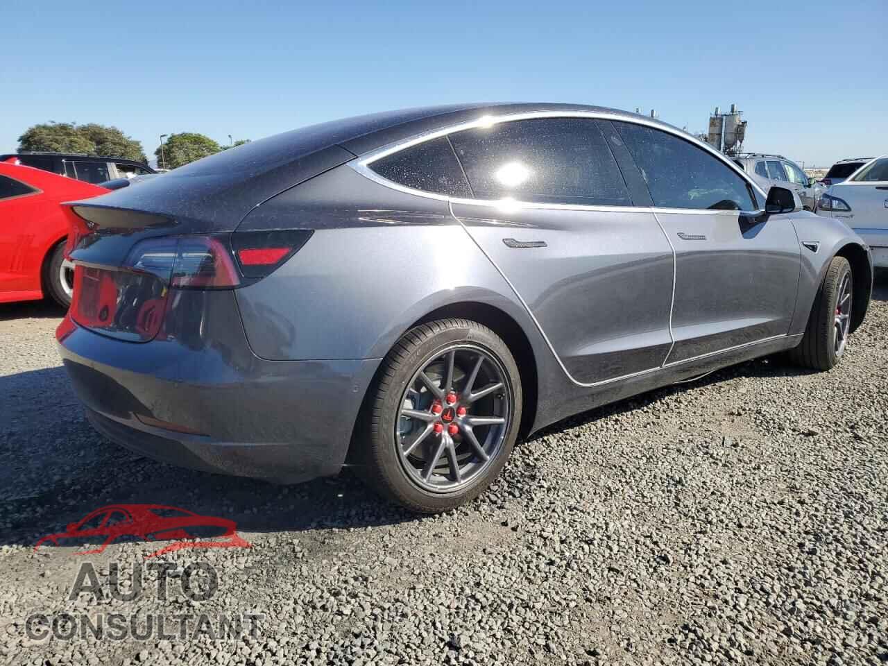 TESLA MODEL 3 2018 - 5YJ3E1EA7JF167450