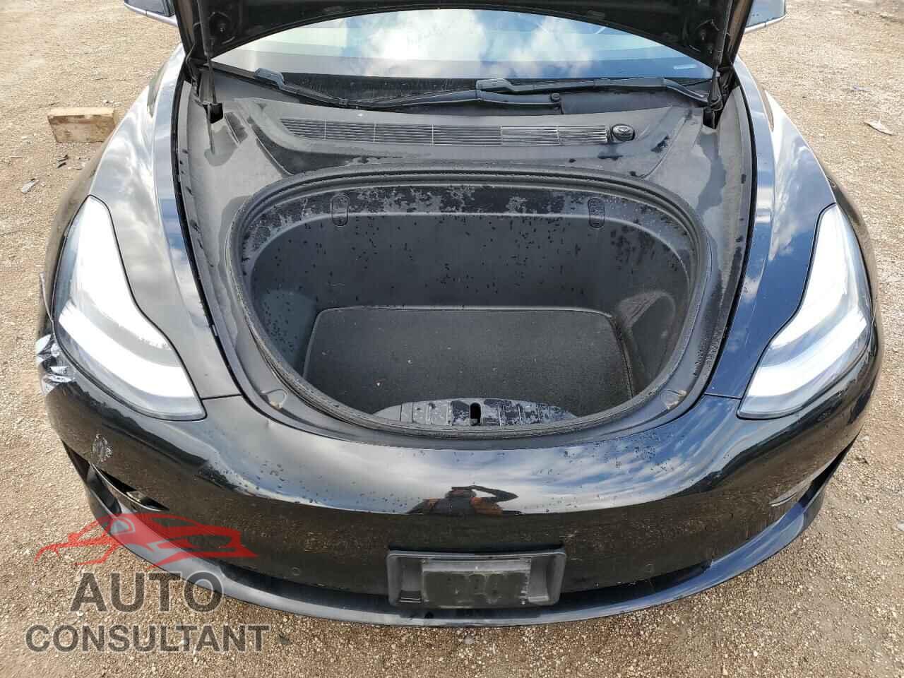 TESLA MODEL 3 2018 - 5YJ3E1EB4JF127481