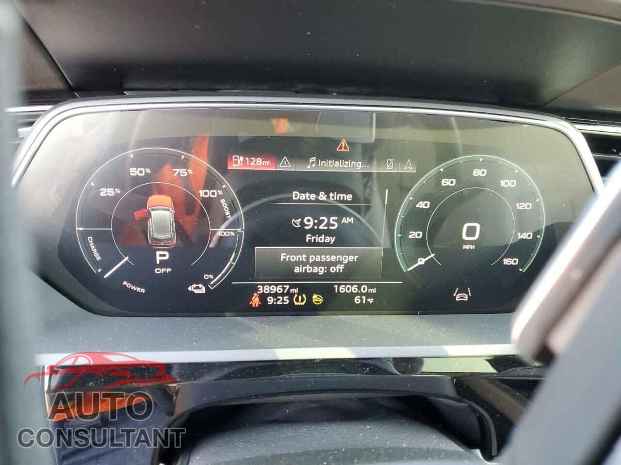 AUDI E-TRON 2023 - WA1AAAGE7PB025575
