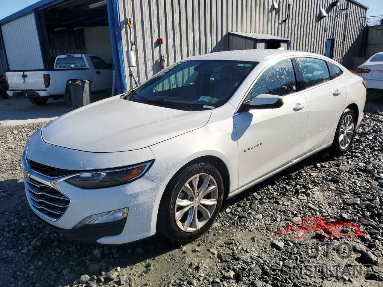 CHEVROLET MALIBU 2022 - 1G1ZD5ST4NF123524