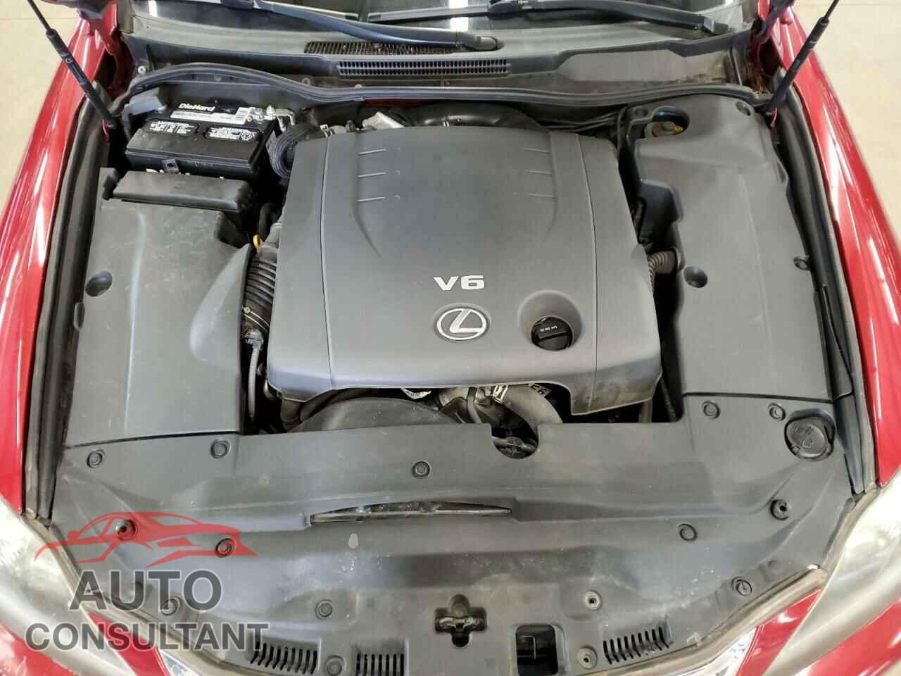 LEXUS IS 2012 - JTHFF2C29C2526040