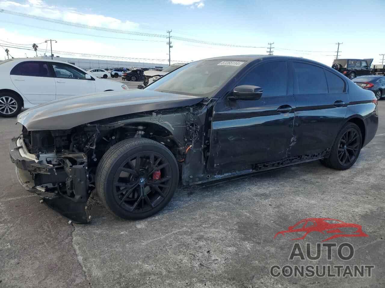 BMW 5 SERIES 2023 - WBA13AG08PCL18624
