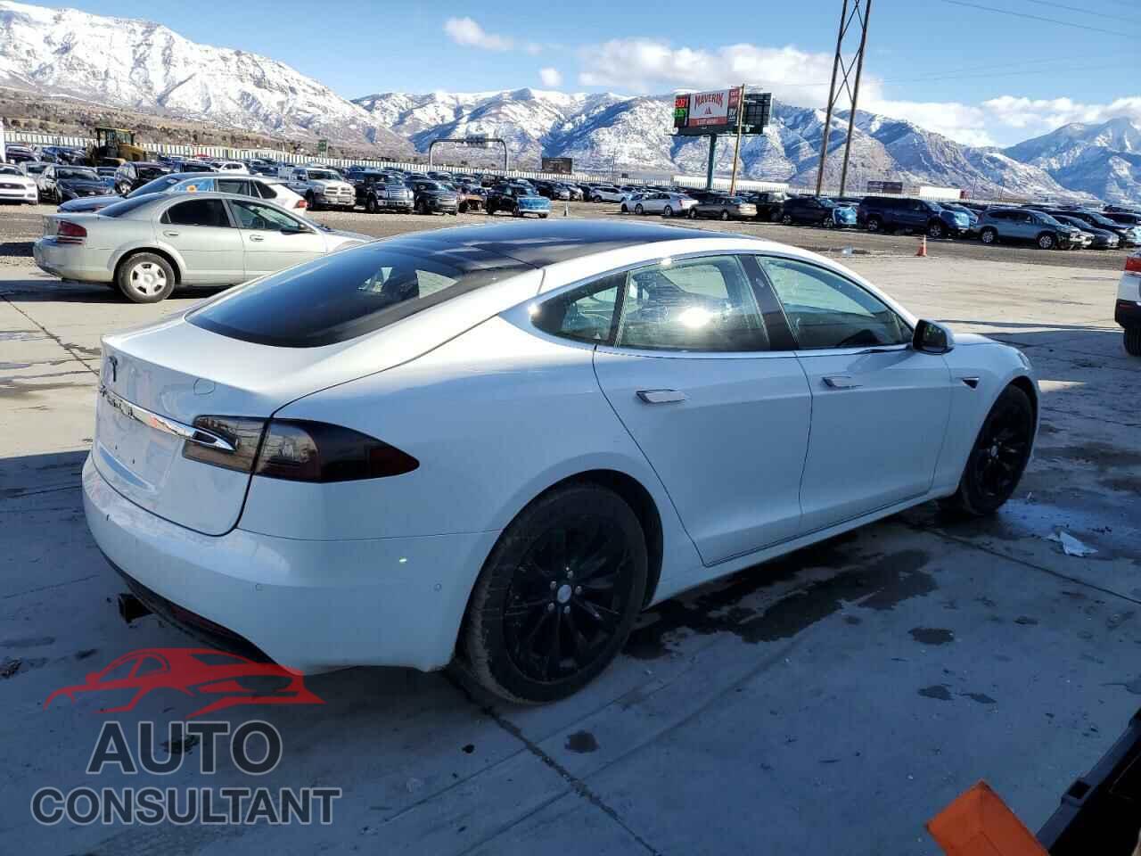 TESLA MODEL S 2018 - 5YJSA1E20JF276283