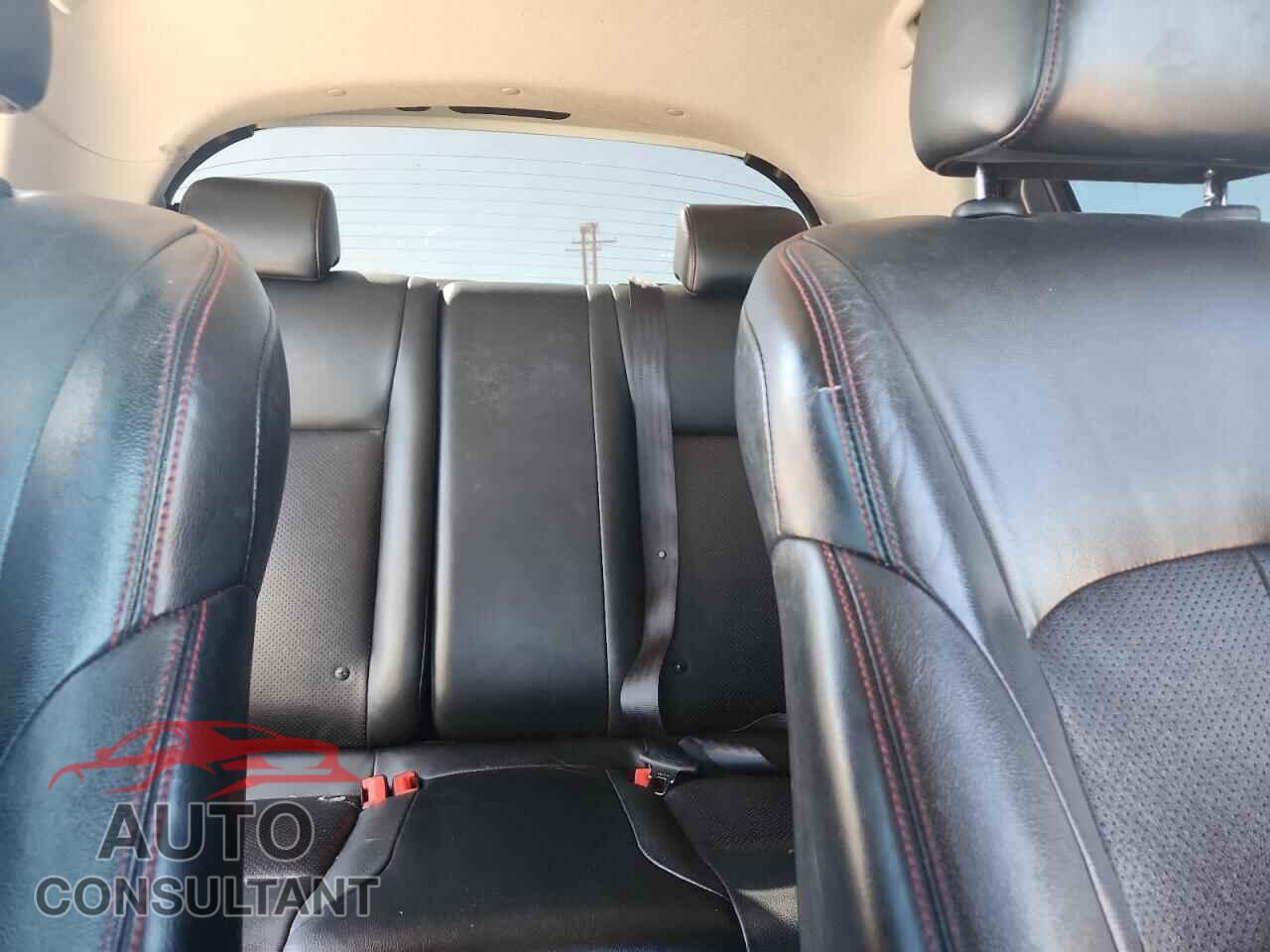 NISSAN JUKE 2015 - JN8AF5MR4FT505284