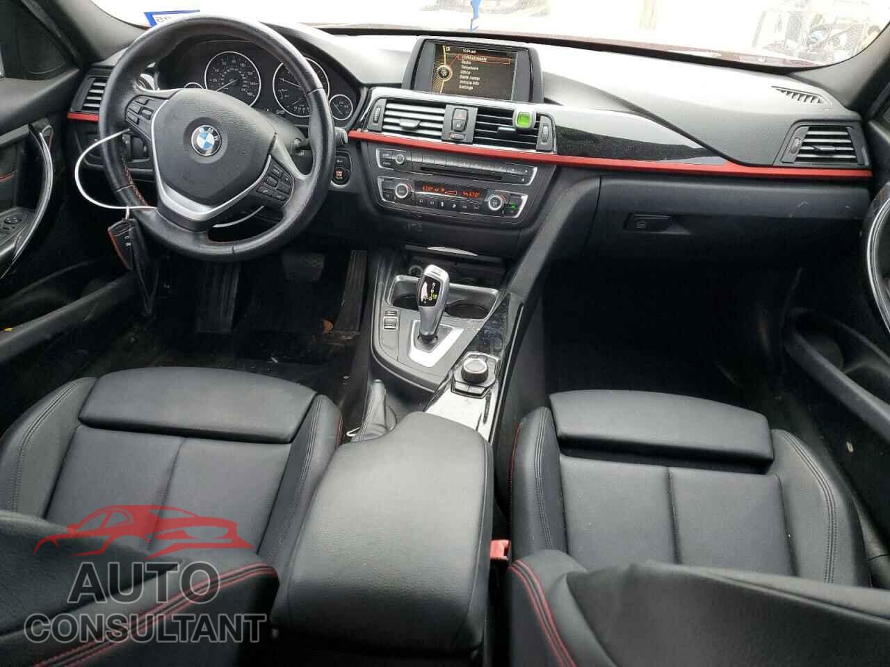 BMW 3 SERIES 2013 - WBA3A5G52DNP19796