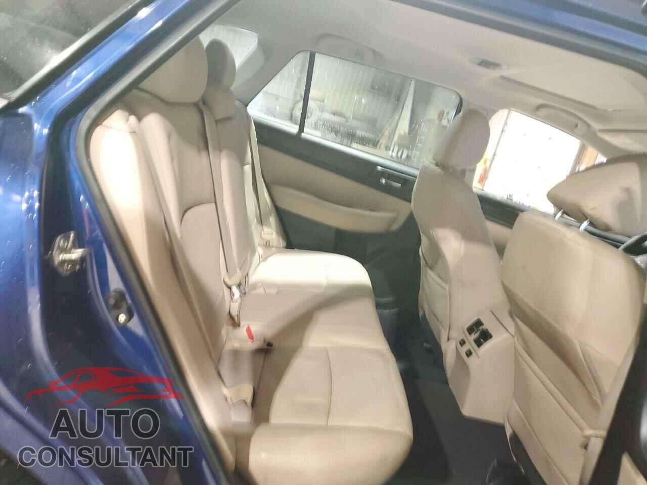 SUBARU OUTBACK 2017 - 4S4BSANC2H3315335