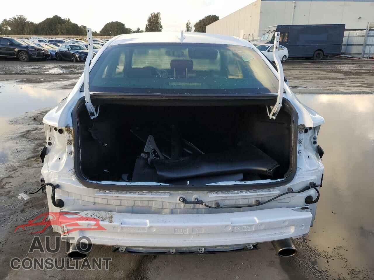 LEXUS IS 2014 - JTHBF1D22E5029601