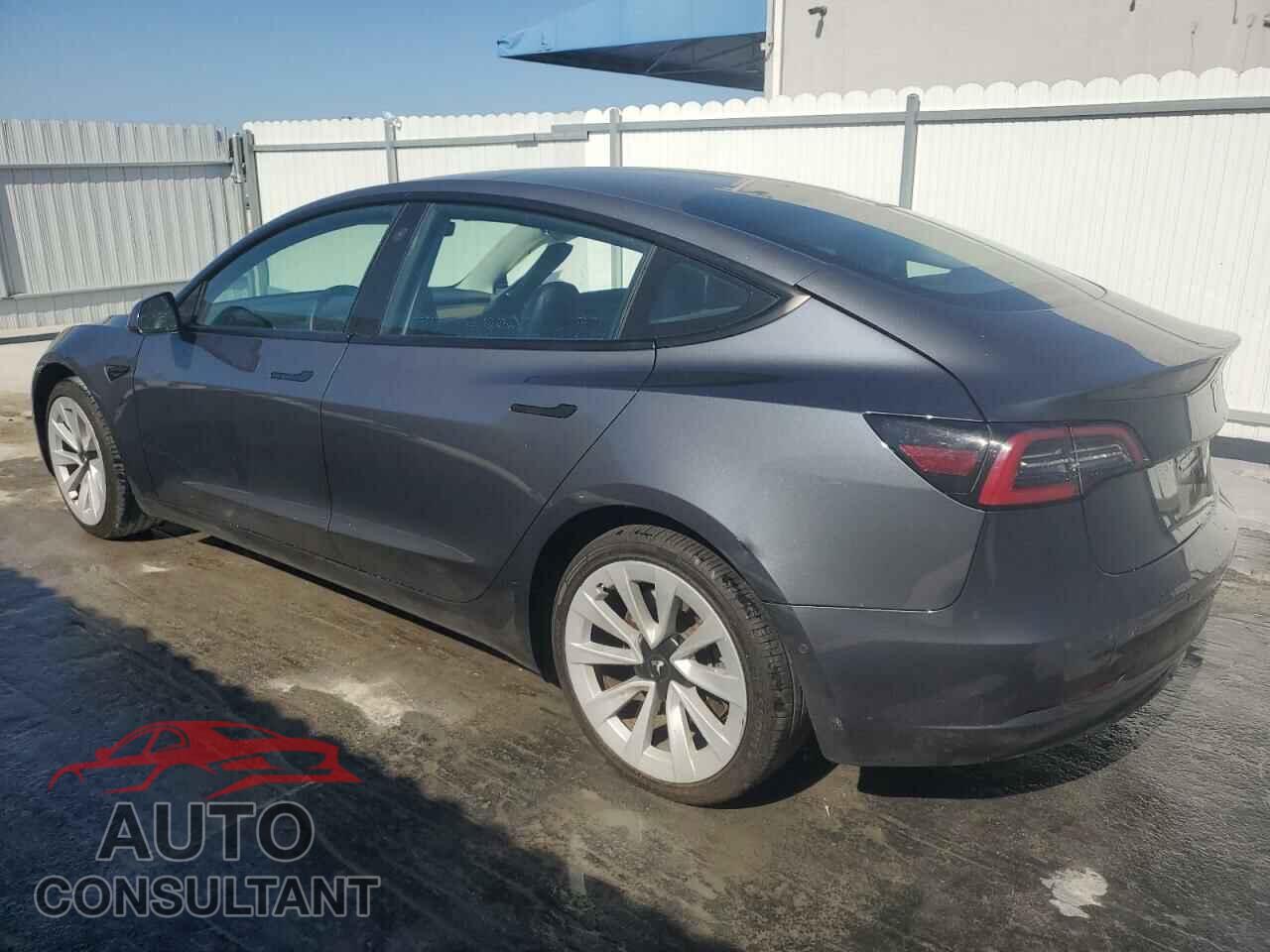 TESLA MODEL 3 2022 - 5YJ3E1EA2NF371790