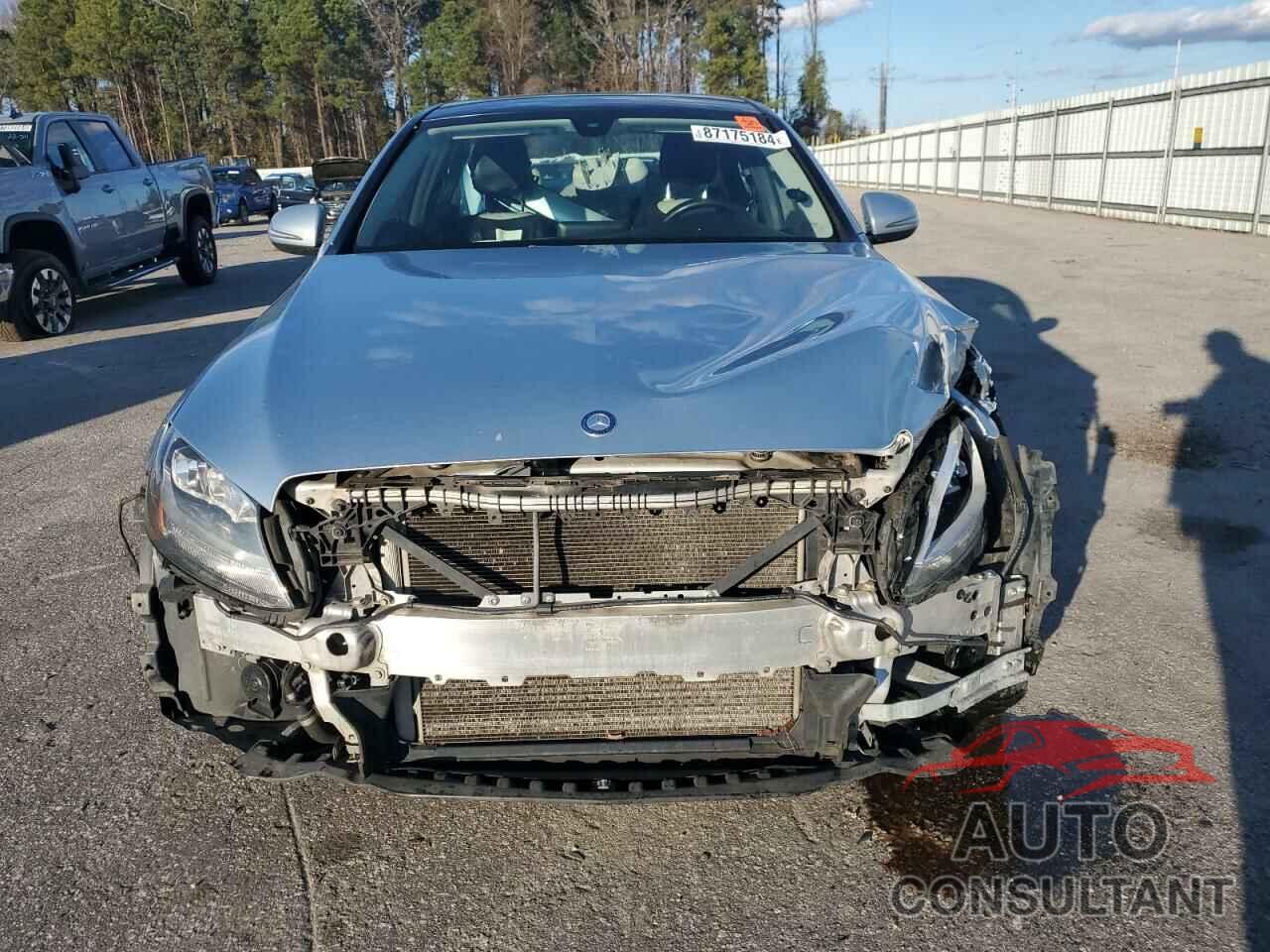 MERCEDES-BENZ C-CLASS 2016 - 55SWF4KB1GU113934