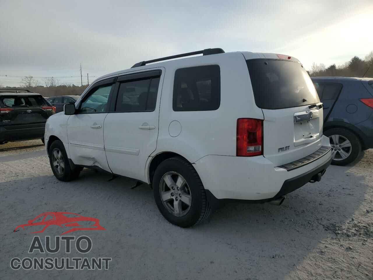 HONDA PILOT 2010 - 5FNYF4H55AB008672