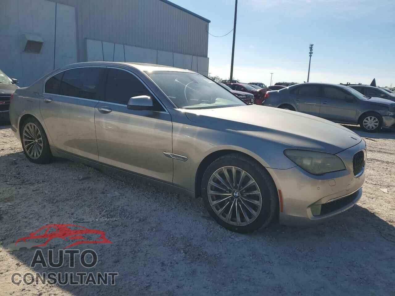 BMW 7 SERIES 2012 - WBAKB4C5XCC575773