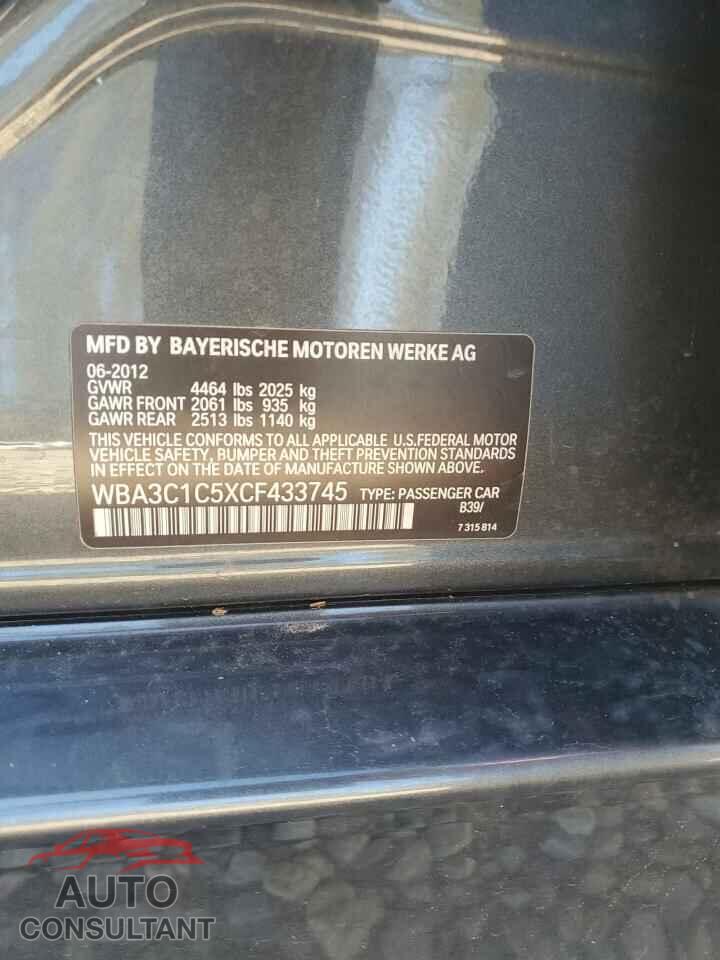 BMW 3 SERIES 2012 - WBA3C1C5XCF433745