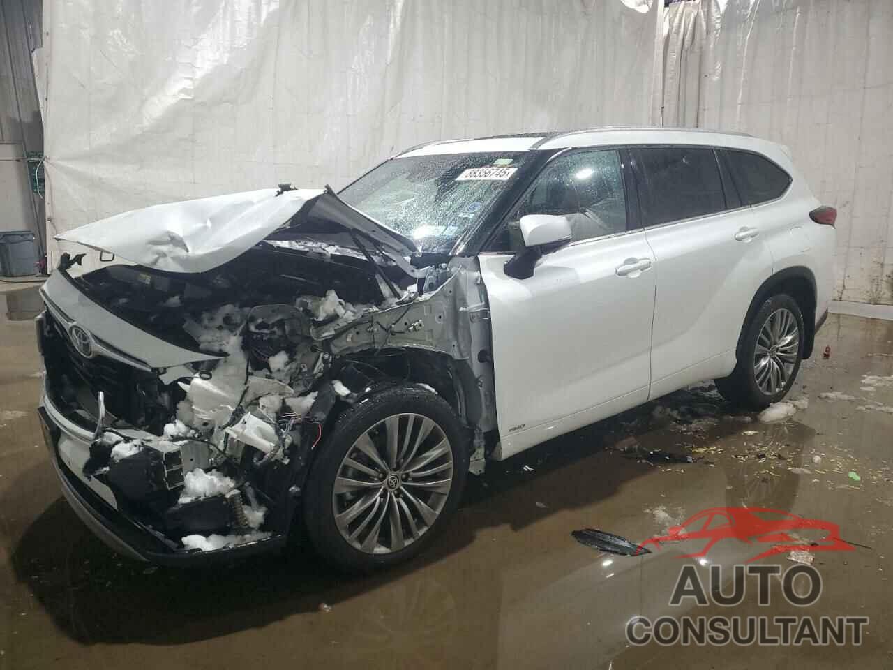 TOYOTA HIGHLANDER 2022 - 5TDEBRCH6NS078941